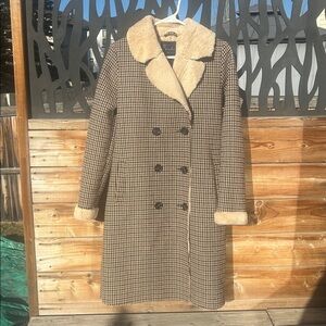 Vintage Inspired Brown  and Cream Houndstooth Coat